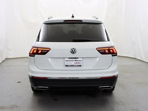 Used 2020 Volkswagen Tiguan SE AWD/4WD image 7
