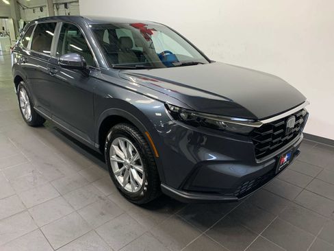 Used 2024 Honda CR-V EX image 2