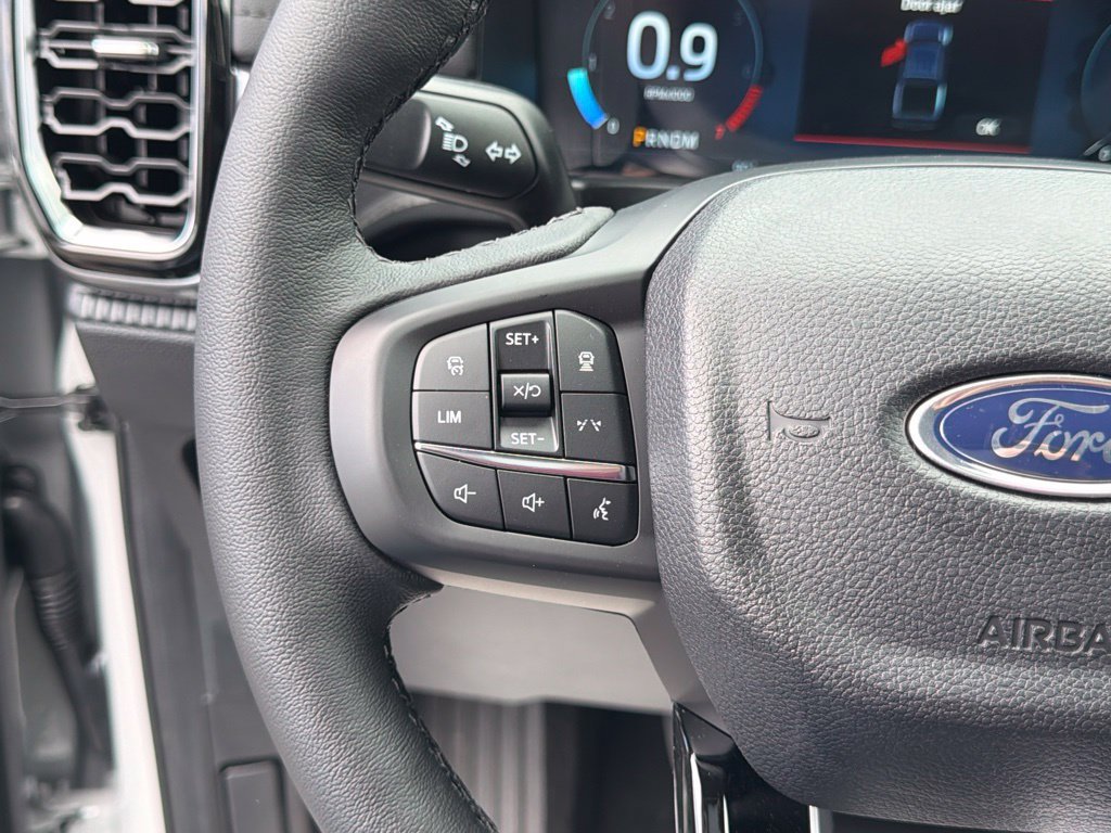 New 2026 Ford Ranger Lariat w/ Black Appearance Package AWD/4WD image 25