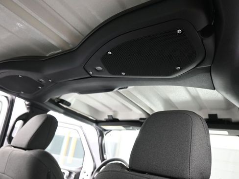 New 2026 Jeep Gladiator Sport image 24