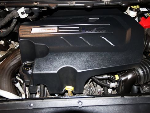 Used 2019 Ford Edge ST w/ Cold Weather Package image 76