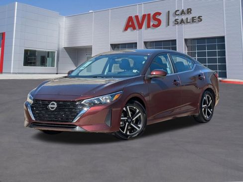 Used 2025 Nissan Sentra SV image 1