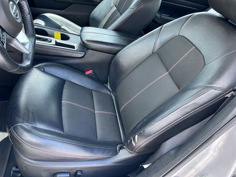 Used 2020 Nissan Altima 2.5 SR FWD image 7
