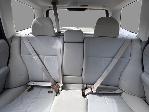 Used 2012 Subaru Forester 2.5X w/ Popular Pkg 1 AWD/4WD image 13