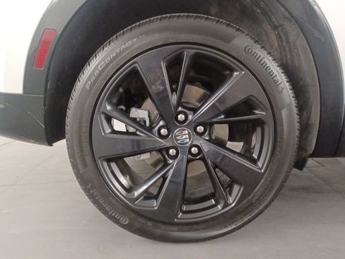 Used 2025 Buick Envision Sport Touring AWD/4WD image 9