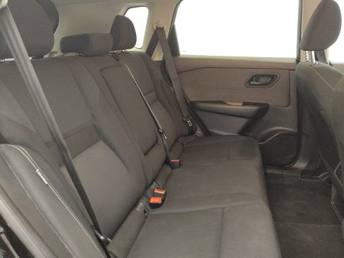 Used 2023 Nissan Rogue S AWD/4WD image 19