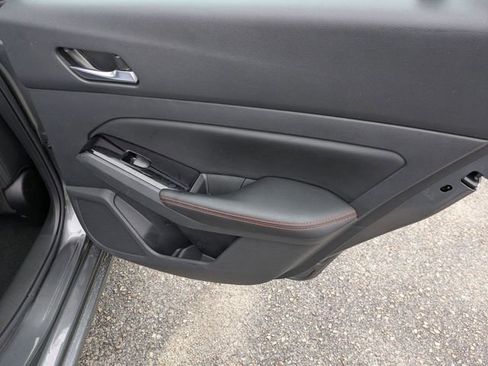 Used 2025 Nissan Altima 2.5 SR image 27