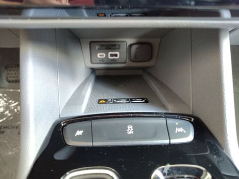 Used 2023 Chevrolet Bolt EUV Premier w/ Sun & Sound Package image 27