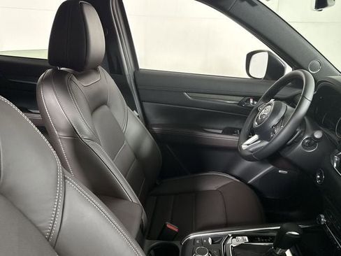 New 2025 MAZDA CX-5 Signature image 11