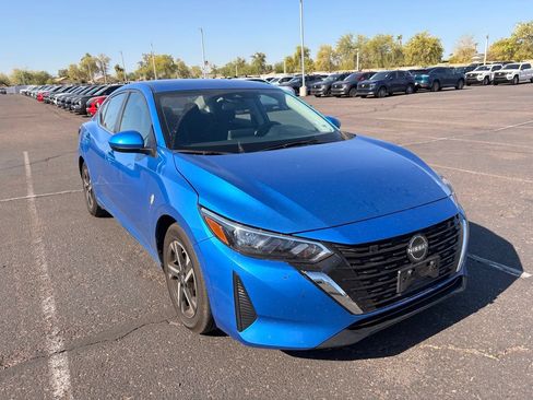 Certified 2024 Nissan Sentra SV FWD image 4