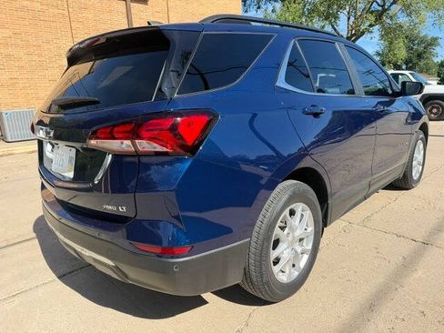 Used 2022 Chevrolet Equinox LT AWD/4WD image 4