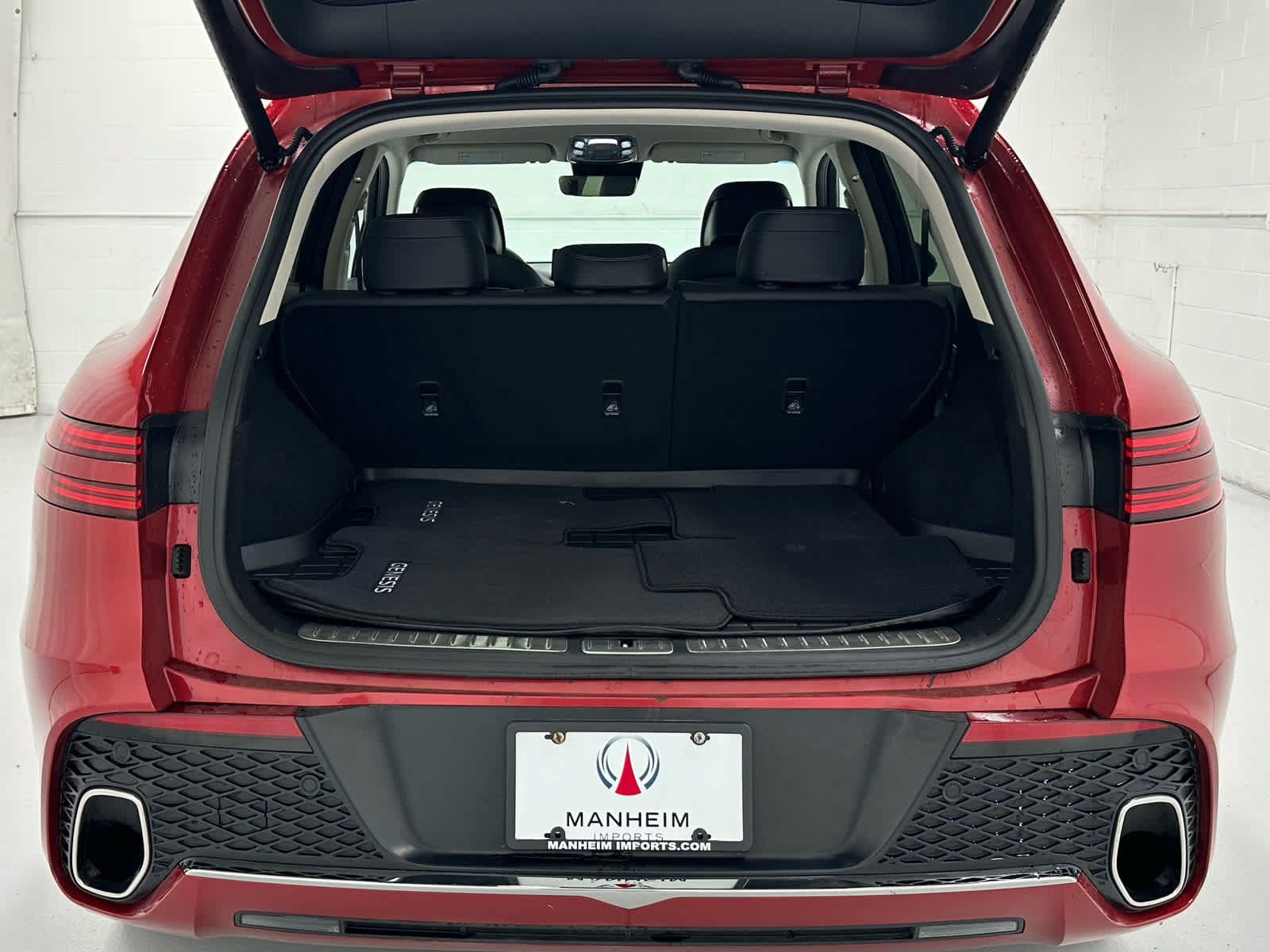 Used 2025 Genesis GV70 2.5T AWD/4WD image 39