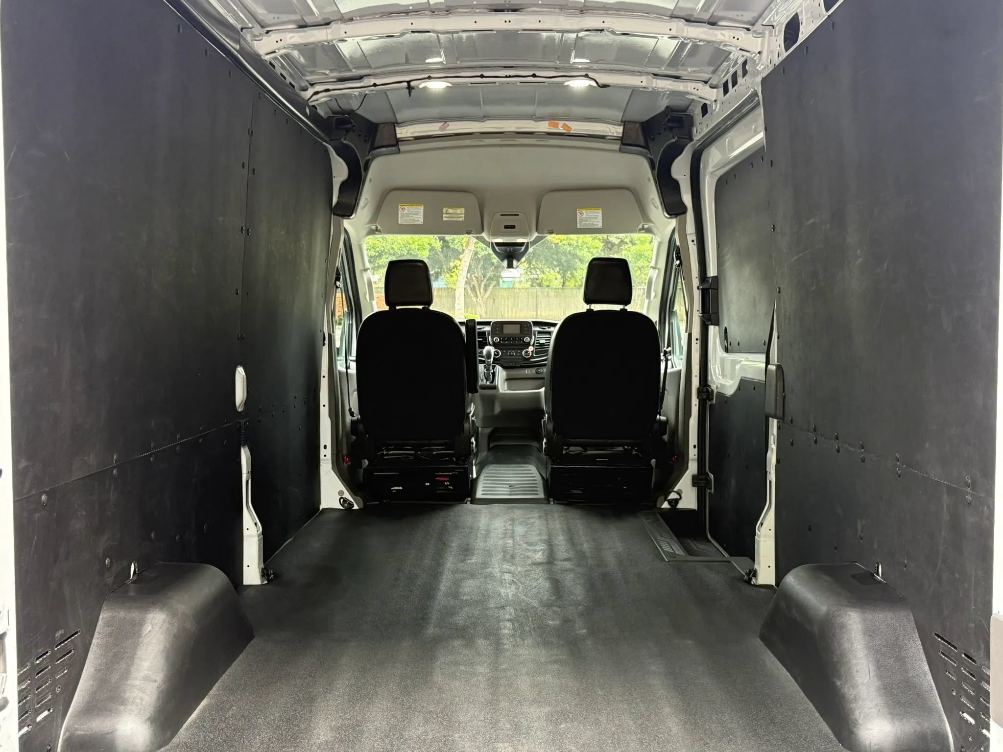 Used 2023 Ford Transit 250 Medium Roof AWD w/ Load Area Protection Package image 3