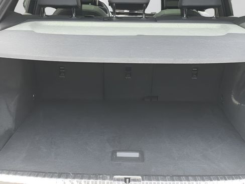 Used 2024 Audi Q3 2.0T Premium image 37