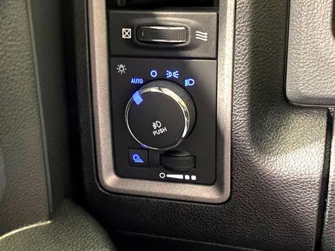 Used 2016 RAM 1500 Express w/ Black Ram 1500 Express Group image 20