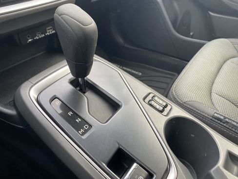 Used 2024 Subaru Crosstrek 2.0i Premium AWD/4WD image 19