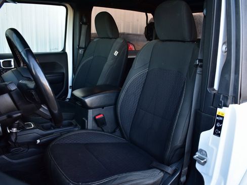 Used 2021 Jeep Wrangler Sport S image 18