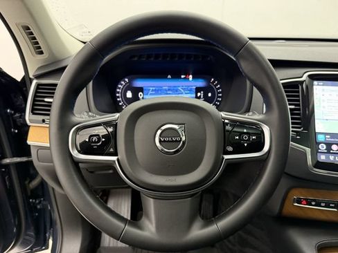 Certified 2024 Volvo XC90 B5 Plus w/ Protection Package Premier AWD/4WD image 14