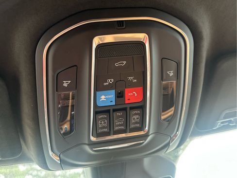 New 2025 Jeep Grand Cherokee L Summit image 42