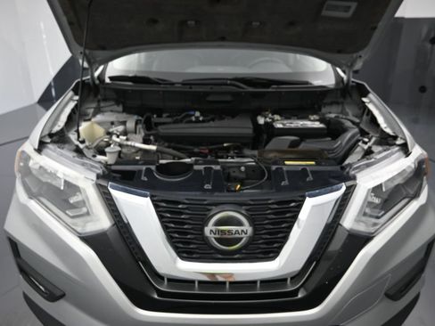 Used 2019 Nissan Rogue SL FWD image 28