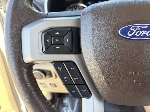 Used 2018 Ford F150 Lariat image 21