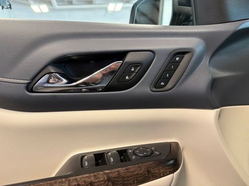 Used 2021 GMC Acadia Denali w/ LPO, Floor Liner Package AWD/4WD image 21