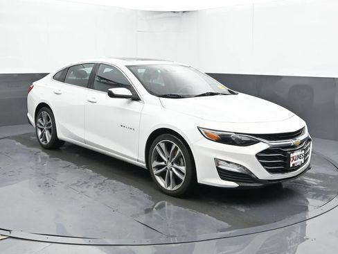 Used 2023 Chevrolet Malibu LT w/ Driver Confidence Package FWD image 6