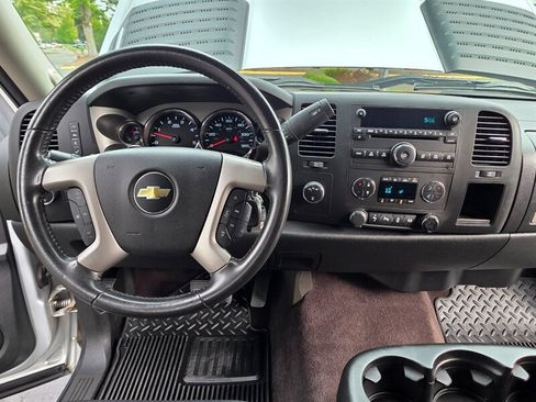 Used 2013 Chevrolet Silverado 3500 LT w/ Interior Plus Package AWD/4WD image 37