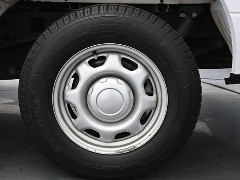 Certified 2018 Ford F150 XL w/ Equipment Group 101A Mid RWD image 17