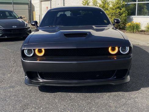 Used 2023 Dodge Challenger R/T RWD image 2