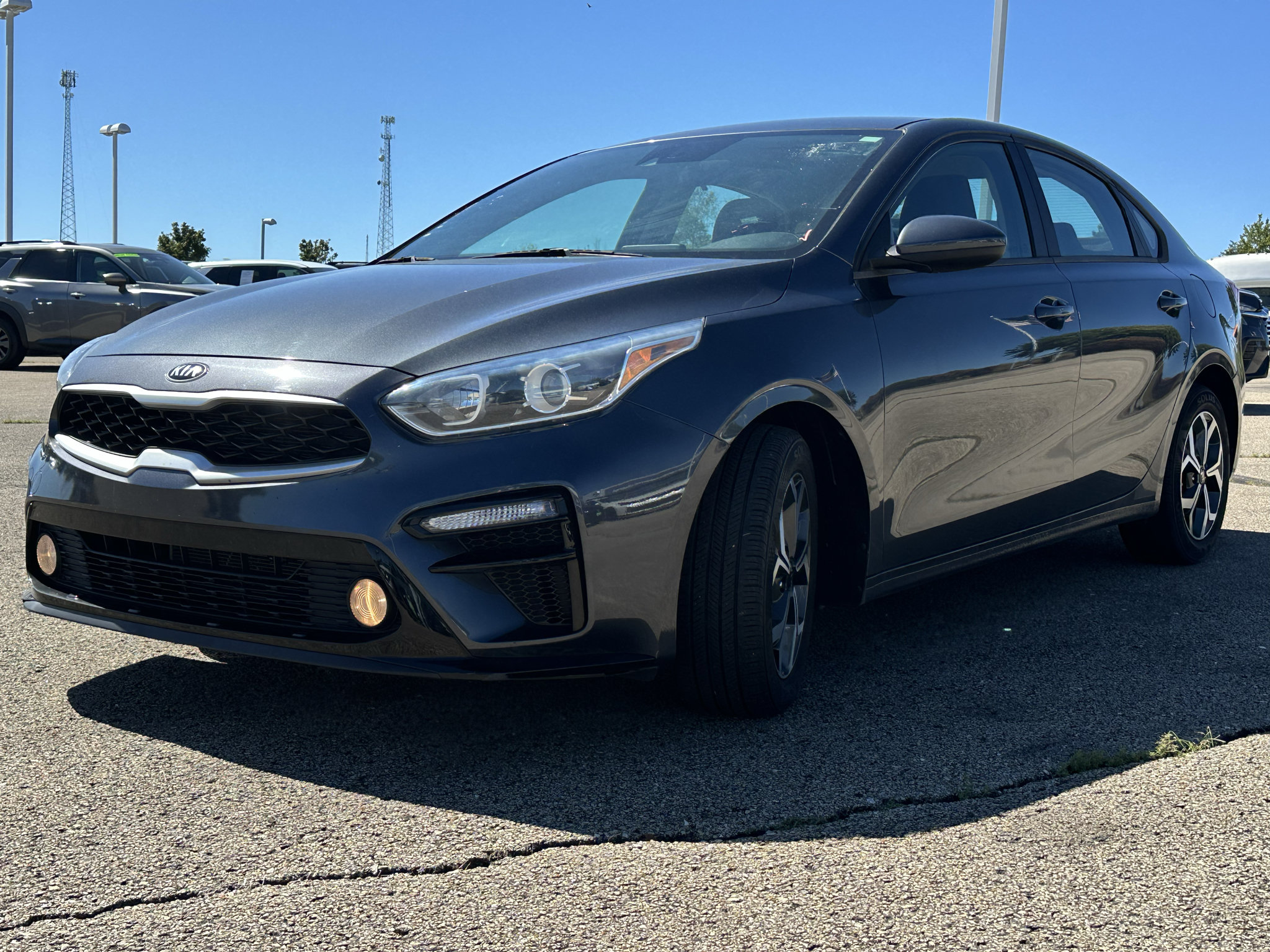 Used 2021 Kia Forte LXS FWD image 8