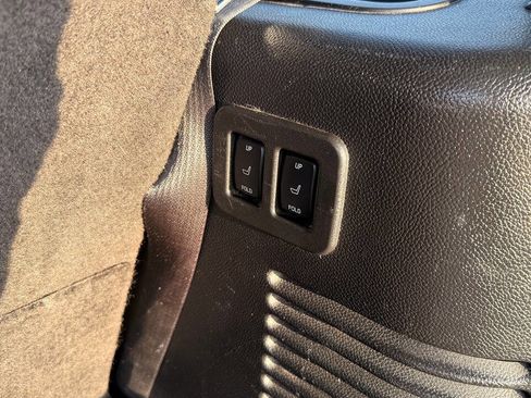 Used 2015 Ford Expedition Platinum image 24