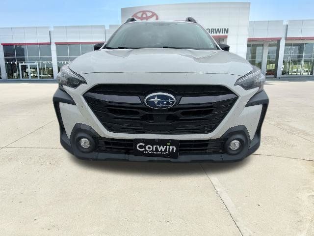 Used 2023 Subaru Outback Premium AWD/4WD image 8
