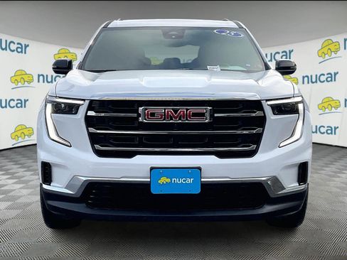 Used 2025 GMC Acadia Elevation image 2