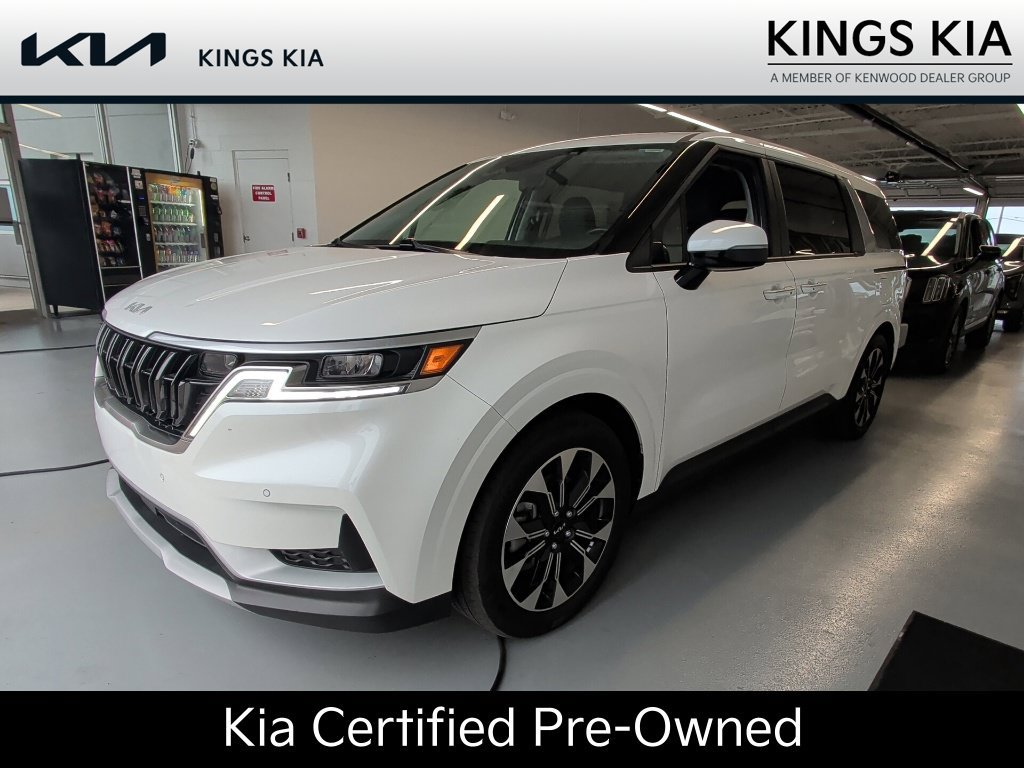 Used 2024 Kia Carnival EX FWD image 1