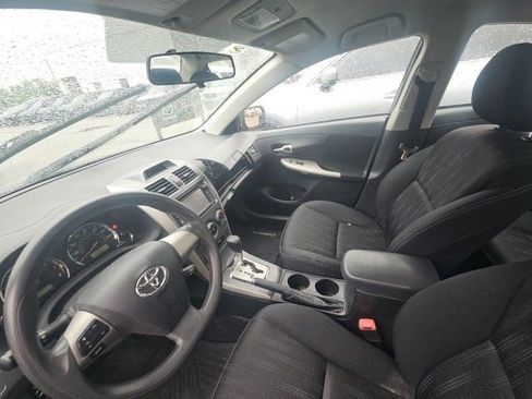 Used 2013 Toyota Corolla S FWD image 34