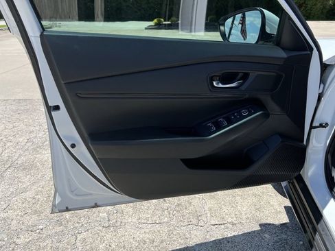 Used 2024 Honda Accord EX image 23