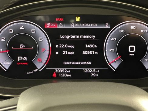 Used 2023 Audi Q5 2.0T Premium Plus w/ Premium Plus Package AWD/4WD image 23