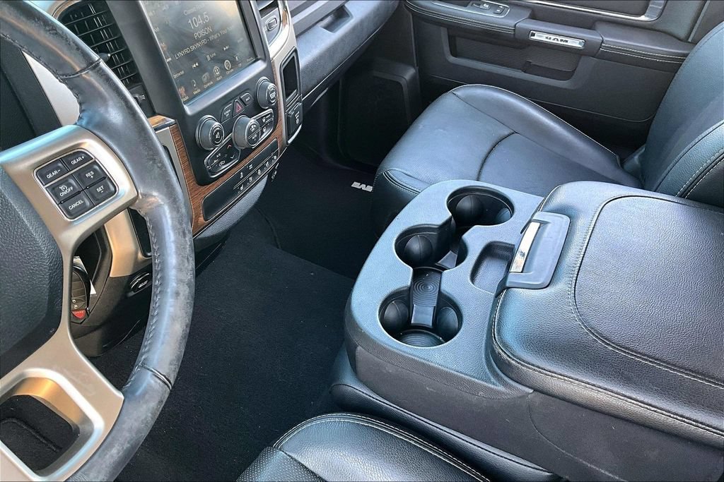 Used 2017 RAM 1500 Laramie RWD image 14
