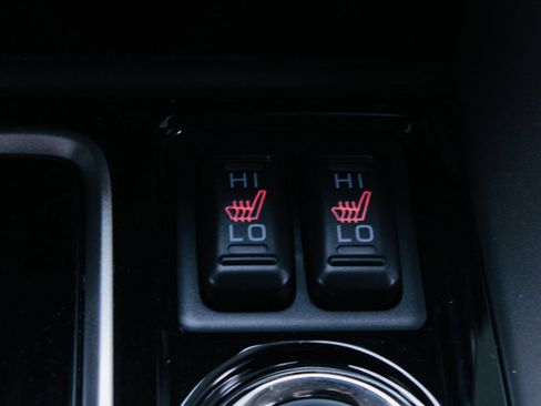 Used 2024 Mitsubishi Eclipse Cross Black Edition image 15