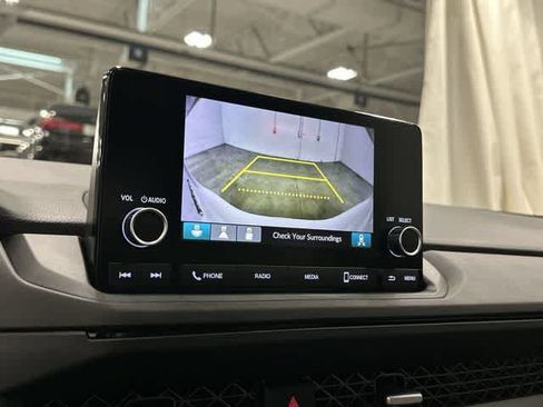 Used 2025 Honda Accord SE image 22