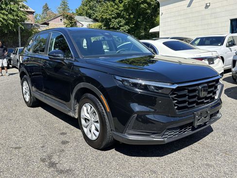 Used 2023 Honda CR-V LX image 1