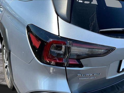 Used 2024 Subaru Outback Premium AWD/4WD image 19