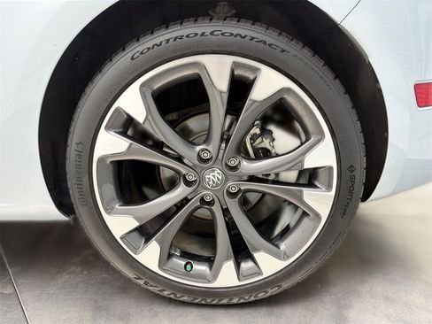 Used 2019 Buick Cascada Premium image 34