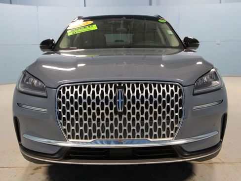 Used 2025 Lincoln Corsair FWD w/ Equipment Group 101A image 27