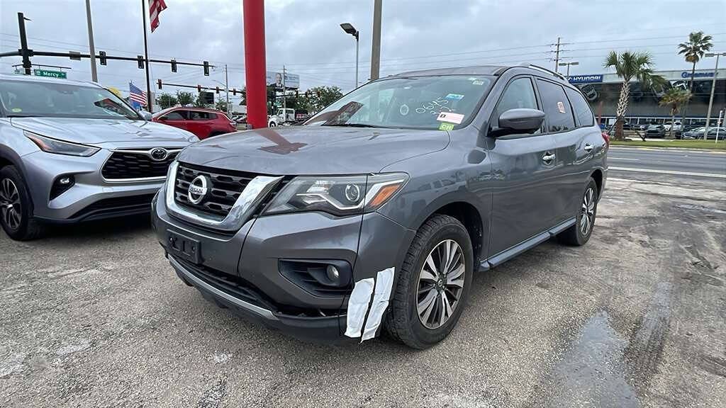 Used 2017 Nissan Pathfinder SL FWD image 13