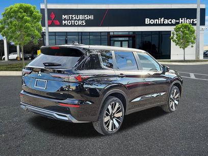 New 2026 Mitsubishi Outlander SE