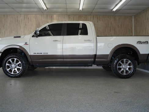 Used 2022 RAM 2500 Limited image 5