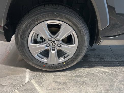 New 2025 Toyota RAV4 XLE image 22