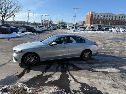 Certified 2022 Mercedes-Benz C 300 4MATIC Sedan image 9